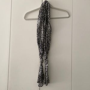 Leopard Print Avenue Scarf